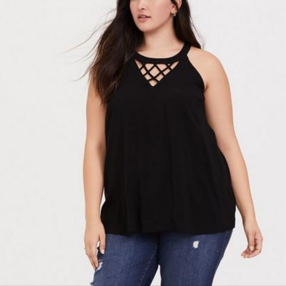 SHEIN Women's Criss-cross Cut-Out Sleeveless Top - Picture 4 of 13